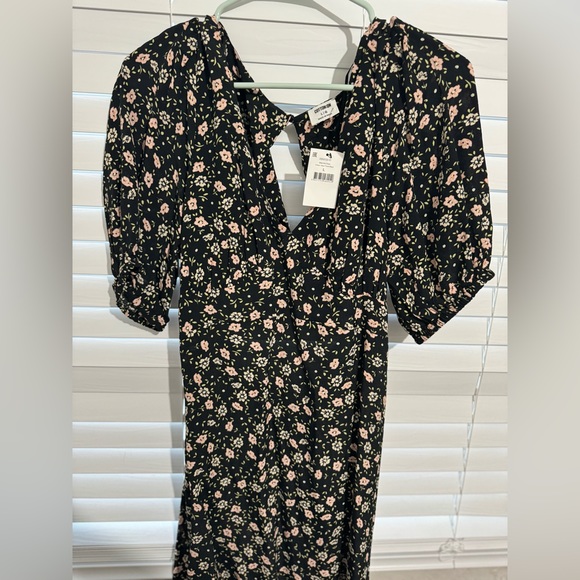 Cotton On floral mini dress - Picture 4 of 4